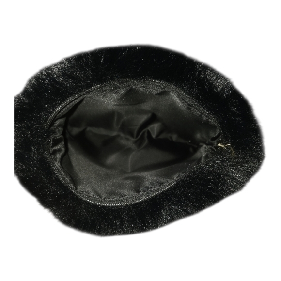 š„NWT š„Elegant Black Faux Fur Wristletš„ - Picture 2 of 2